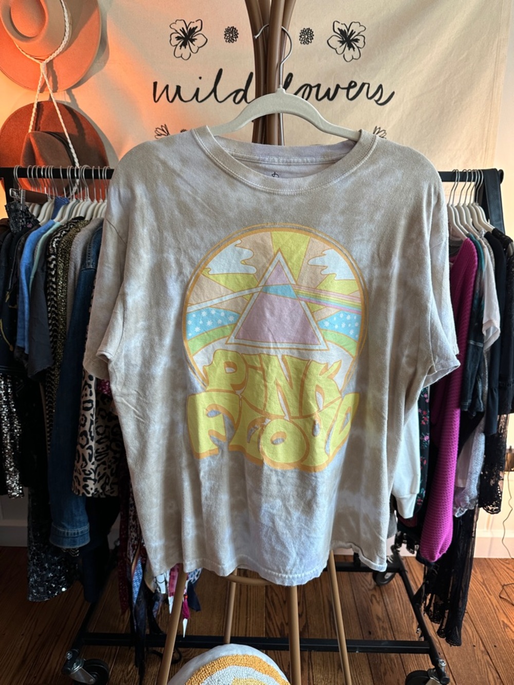 Pink Floyd Graphic Tee✨